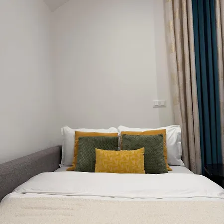 Lägenhet Stylish Near Strasbourg Centre Mundolsheim