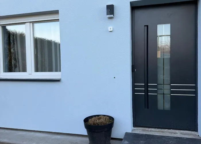 4 Star 1 Stop To Strasbourg Centre Street Parking Ac *